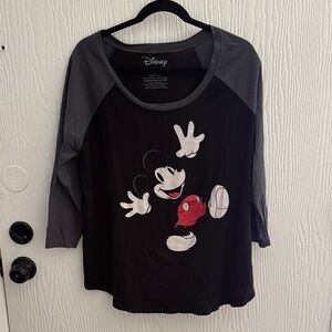 Disney Black & Gray Mickey Mouse Raglan Shirt
